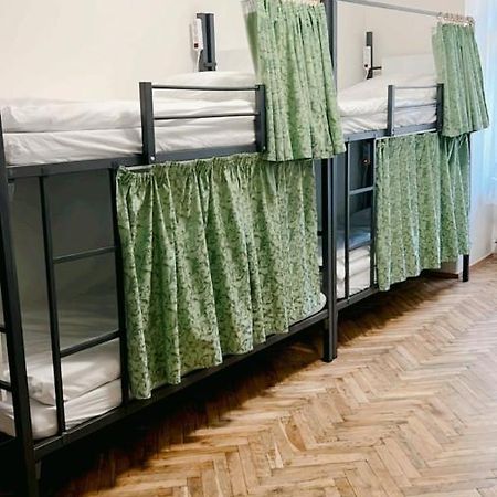 Hostel Do-Re-Mi Praha Exteriér fotografie