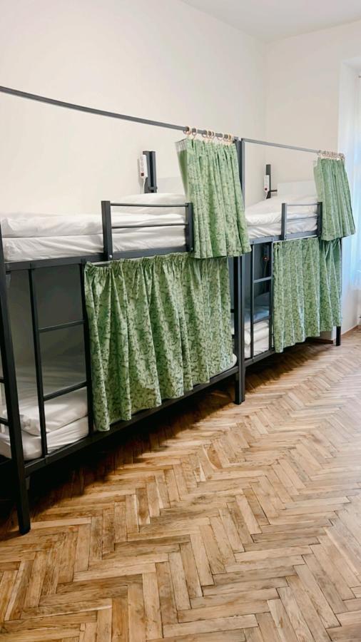Hostel Do-Re-Mi Praha Exteriér fotografie